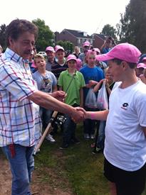 20140531_130455964_iOS (Large)