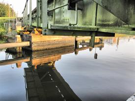 Sfeerplaat tijdens vissessie (Large)