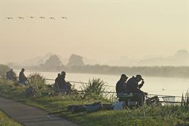 Vroege vogels aan de waterkant - Gert van Santen (Large)
